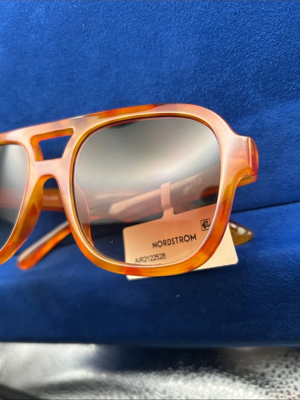 Aire Whirlpool - Vintage Orange Tort Brown Grad